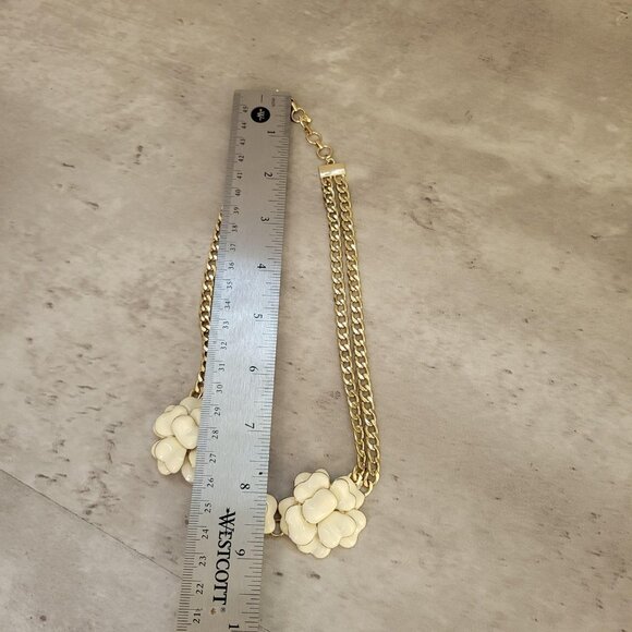 Talbots Necklace Gold Tone Chain Ivory Enamel Flower Statement Collar Adjustable - Picture 7 of 8